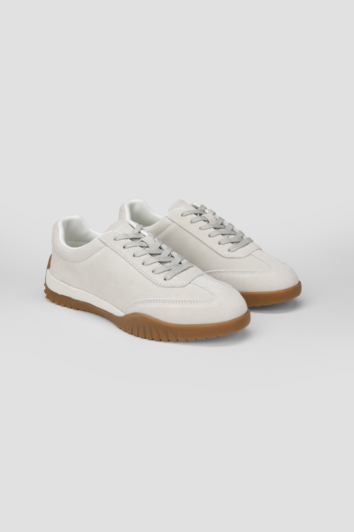 סניקרס עור זמש לנשים | קנת קול