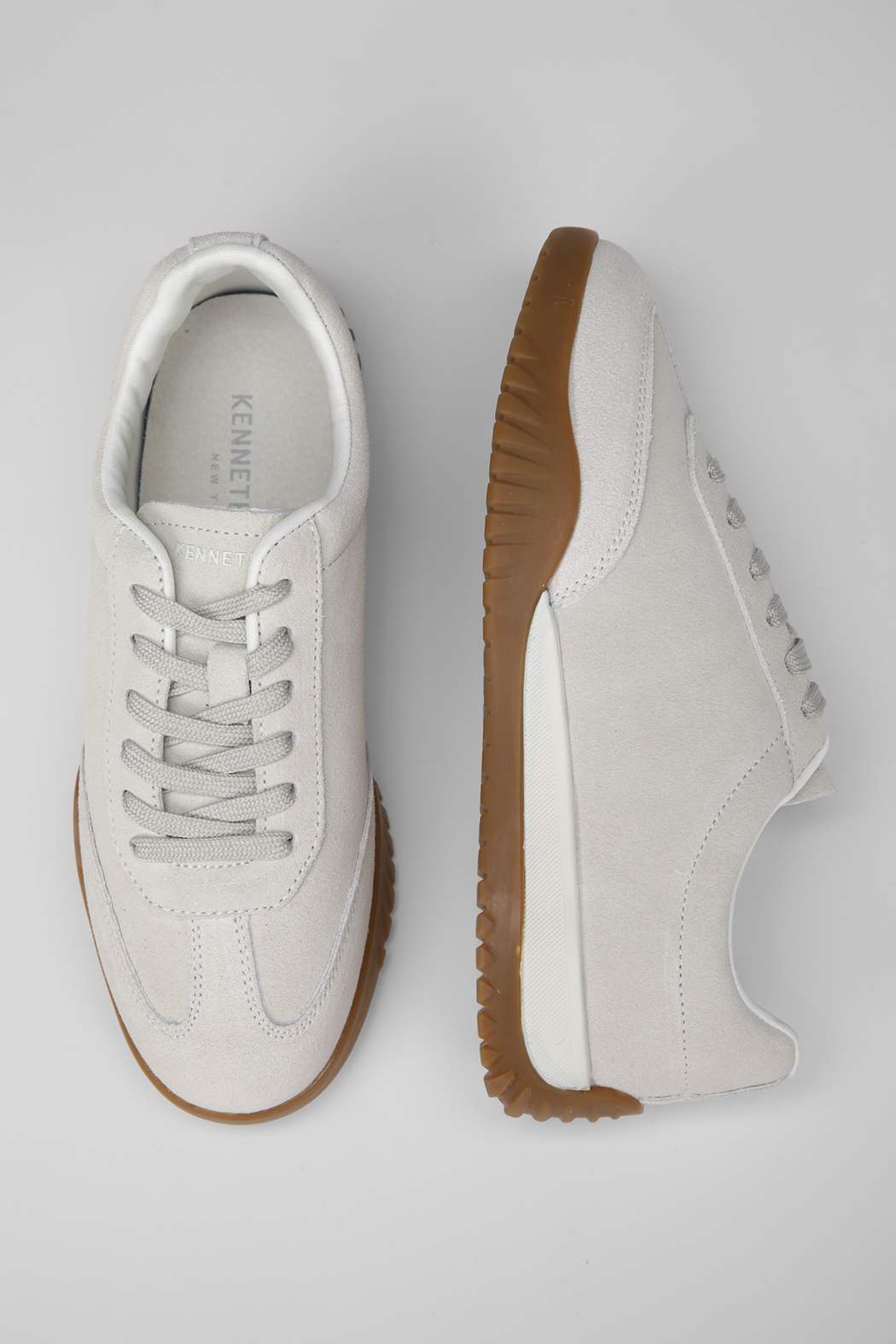 סניקרס עור זמש לנשים | קנת קול