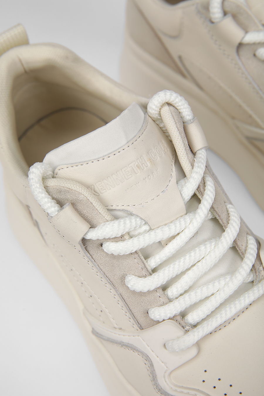 סניקרס פלטפורמה לנשים | קנת קול