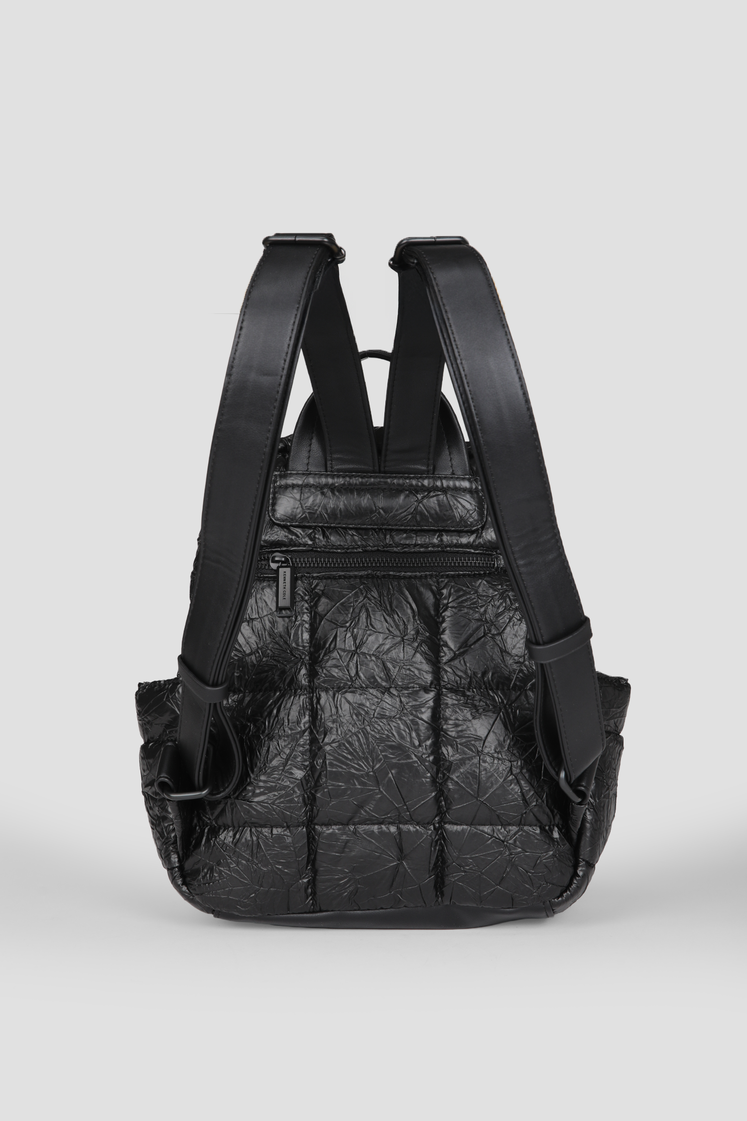 תיק גב שחור לנשים | קנת קול