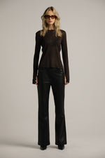 סריג דק במראה חצי שקוף עם סיומת כפפה | קנת קול