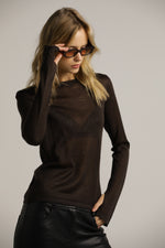 סריג דק במראה חצי שקוף עם סיומת כפפה | קנת קול