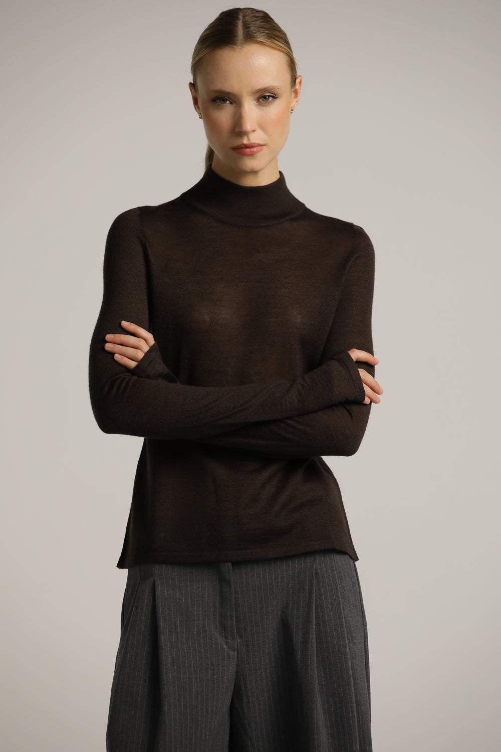 סריג גולף ארוך עם סיומת כפפה | קנת קול