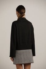 סריג בגזרת אוברסייז עם צווארון גולף | קנת קול