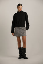 סריג בגזרת אוברסייז עם צווארון גולף | קנת קול