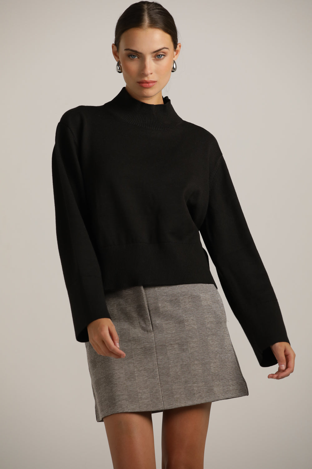 סריג בגזרת אוברסייז עם צווארון גולף | קנת קול