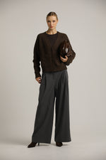 קרדיגן במרקם צמרי עם מפתח וי | קנת קול