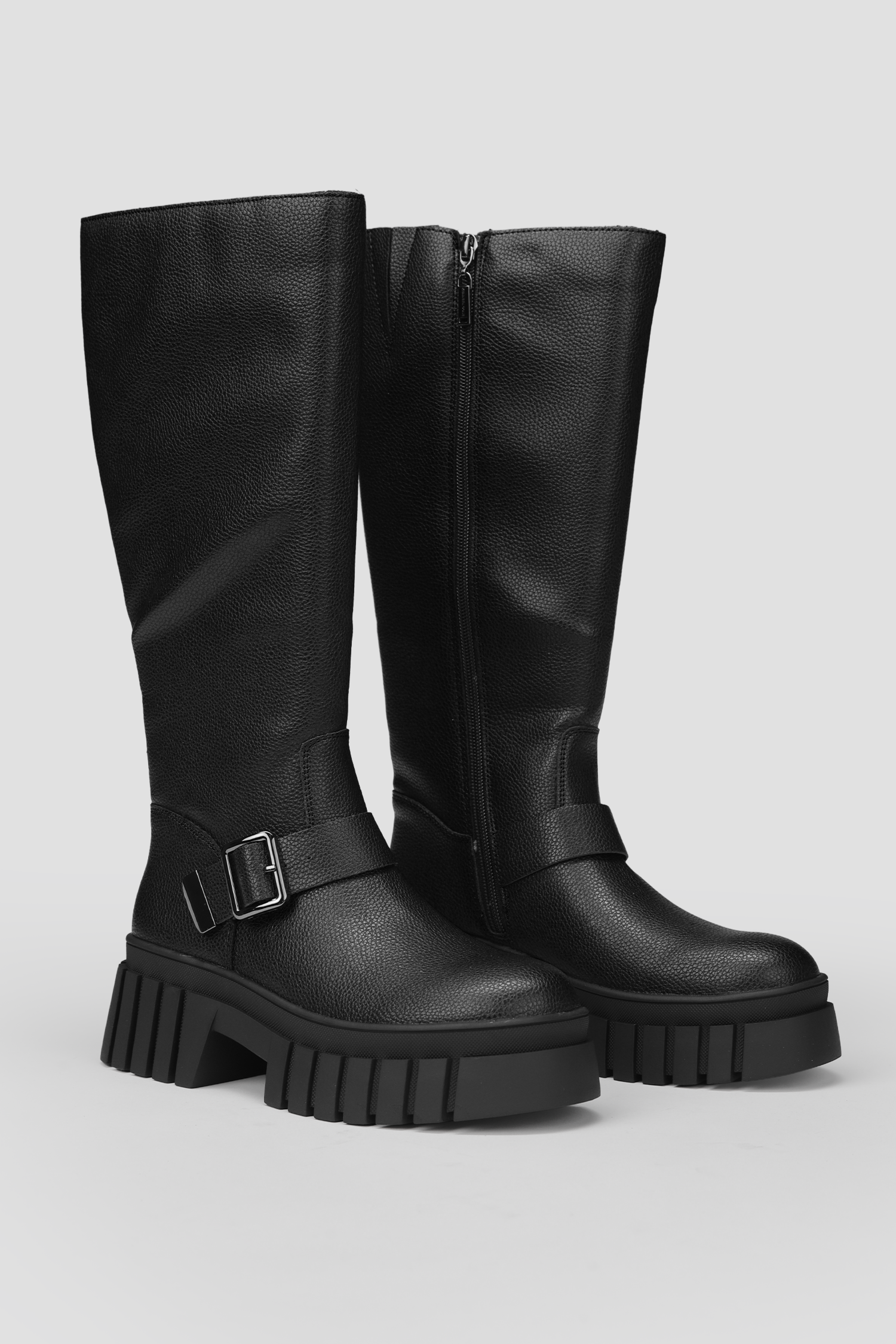 מגפיים גבוהים עם סוליית טרקטור | קנת קול