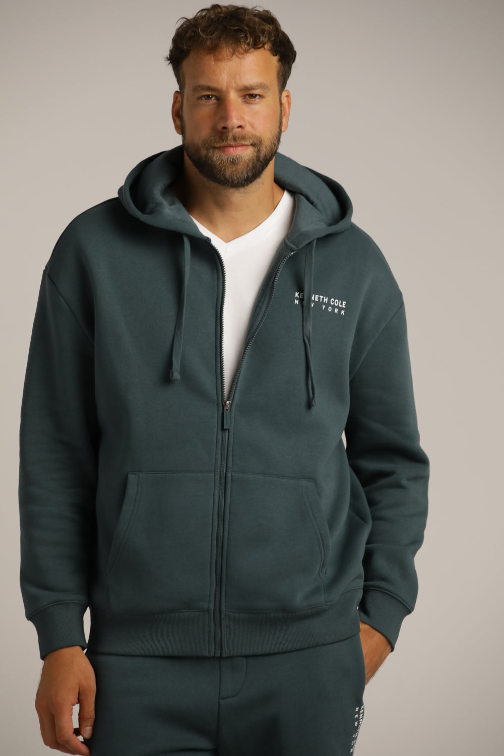 סווטשירט אוברסייז ממותג | קנת קול