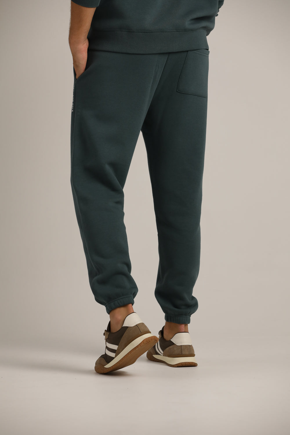 מכנסי טרנינג ממותגים לגברים | קנת קול