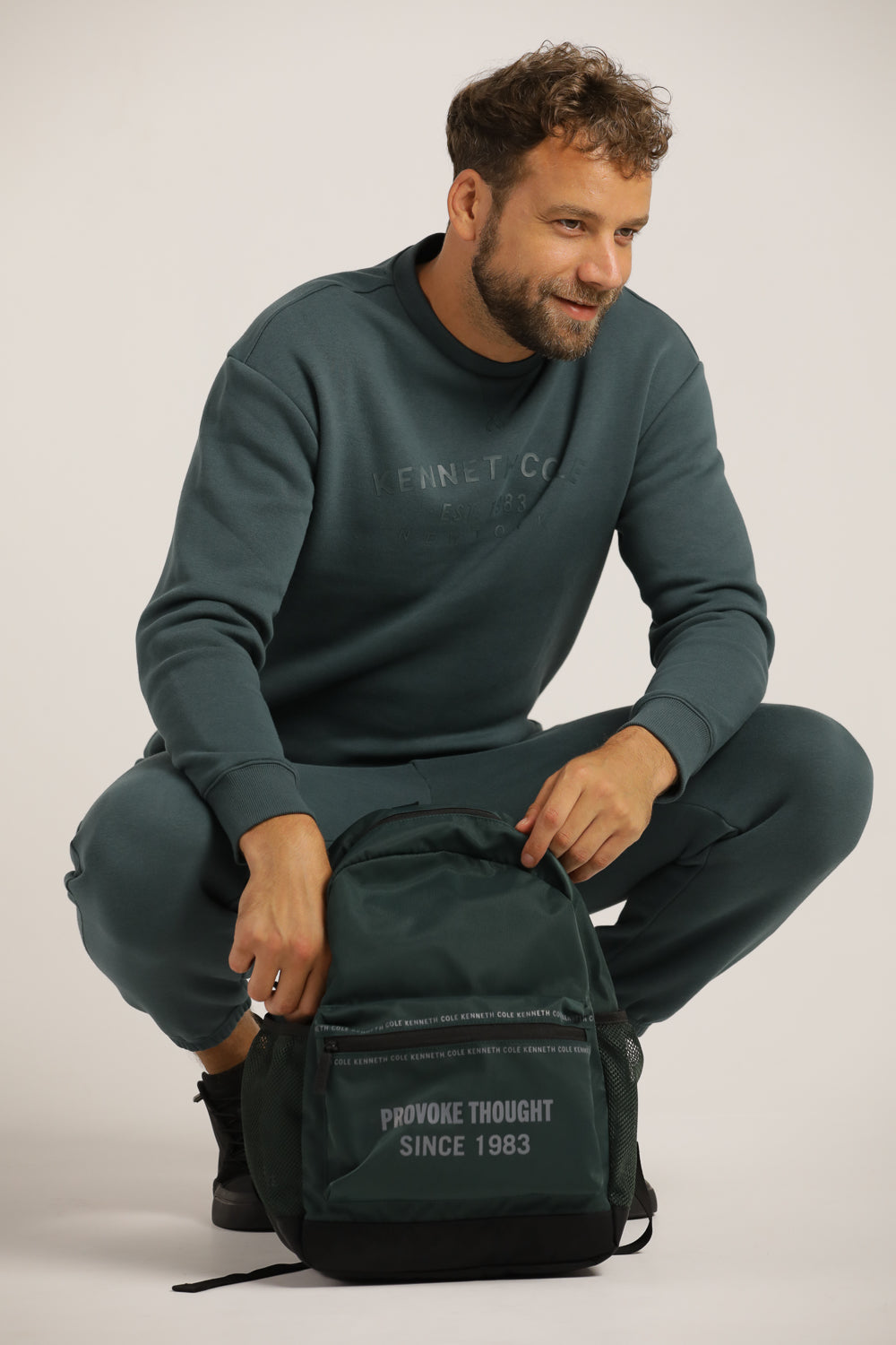 סווטשירט עם מפתח צוואר עגול | קנת קול