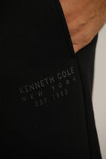 מכנסי ג'וגר ארוכים עם הדפס לוגו | קנת קול