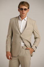 בלייזר בגזרה מחויטת | קנת קול