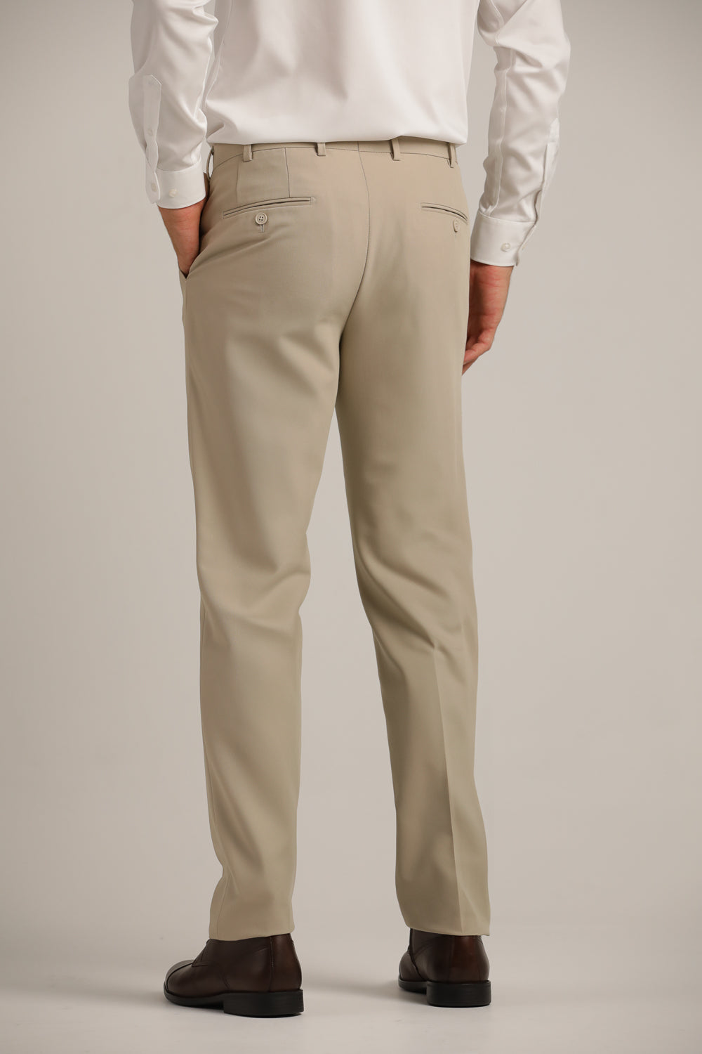 מכנסיים ארוכים בגזרה מחויטת | קנת קול