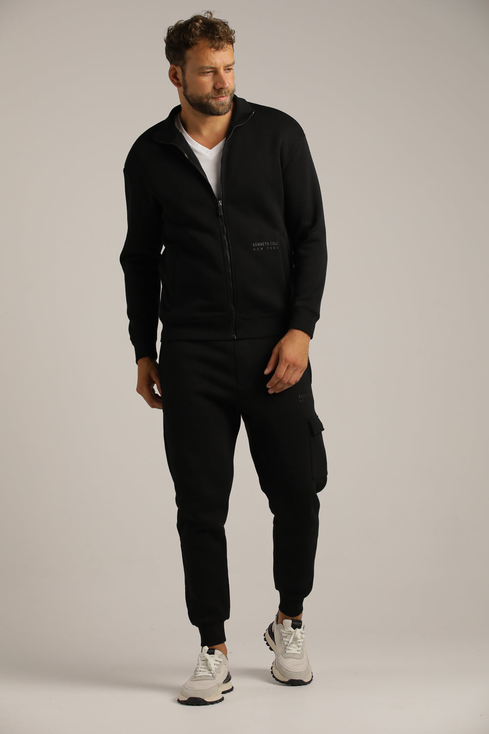 סווטשירט עם צווארון עומד | קנת קול