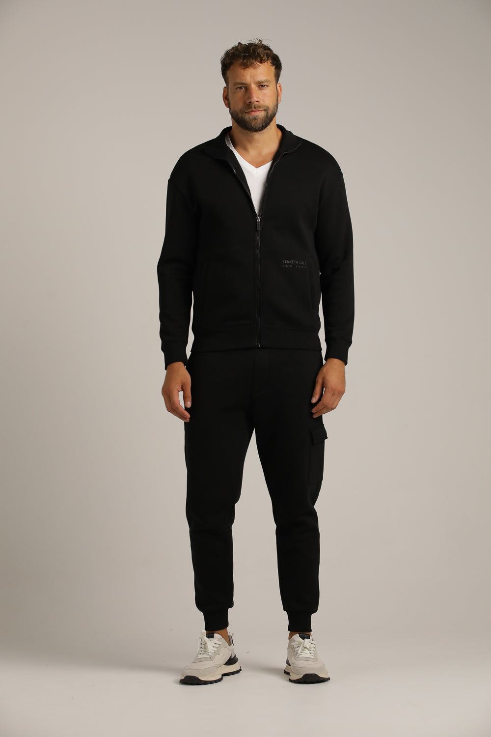 סווטשירט עם צווארון עומד | קנת קול