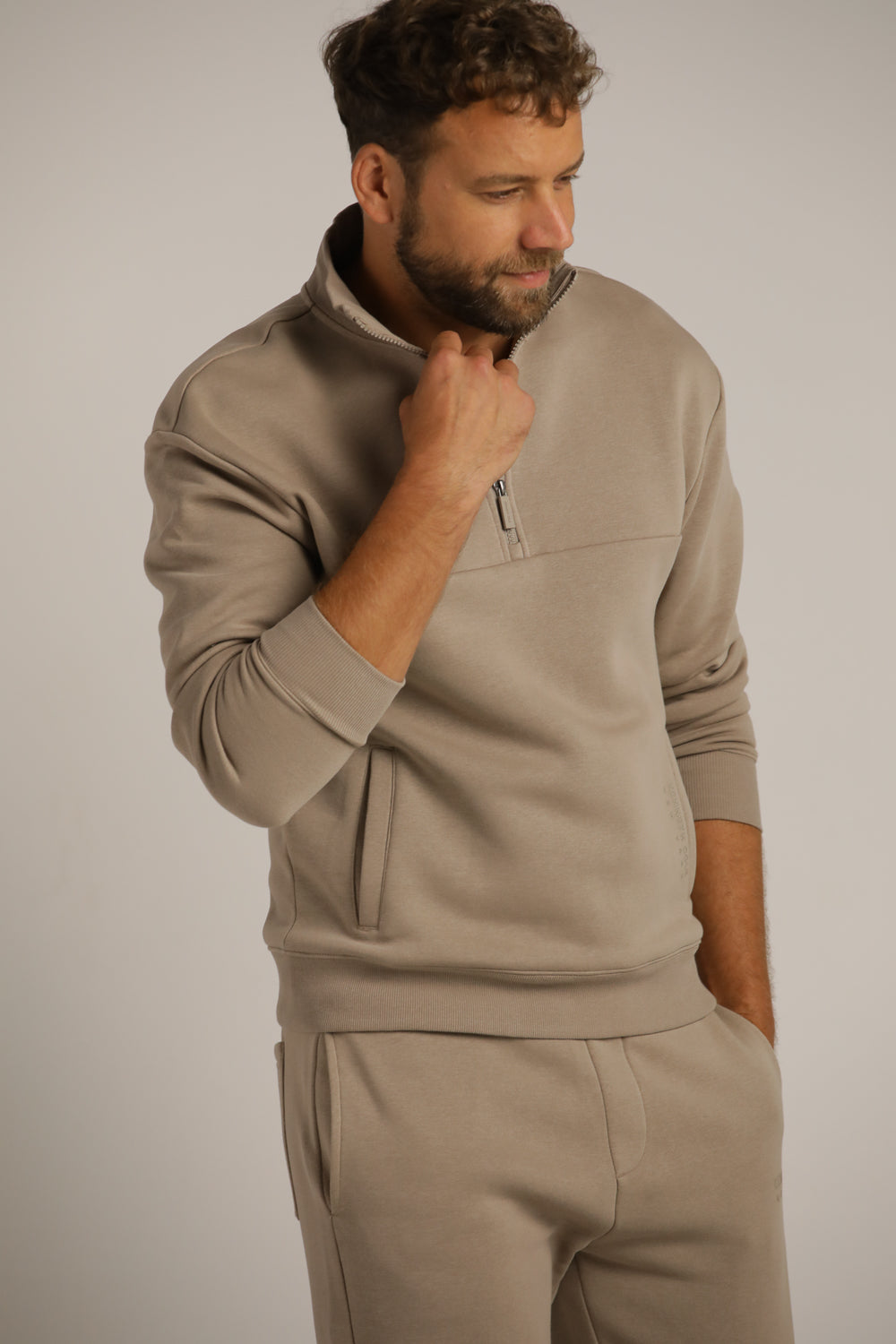 סווטשירט חצי רוכסן עם כיסים | קנת קול