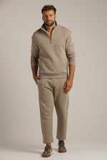 מכנסי טרנינג בגזרה ישרה | קנת קול