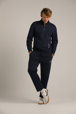 מכנסי טרנינג בגזרה ישרה | קנת קול