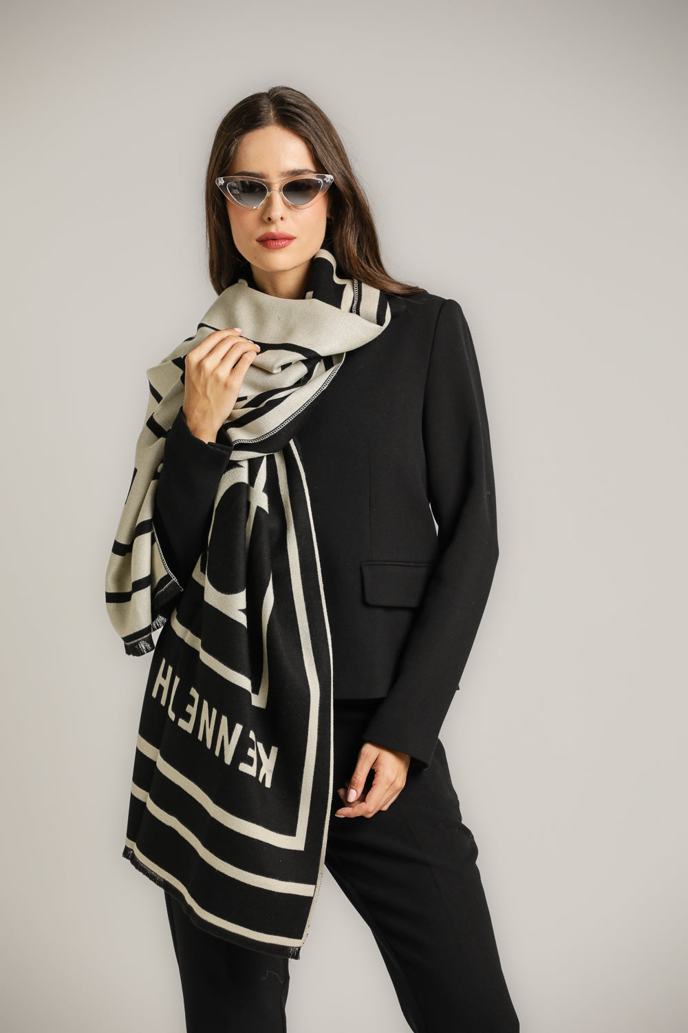 צעיף דו-צדדי ממותג לנשים | קנת קול 