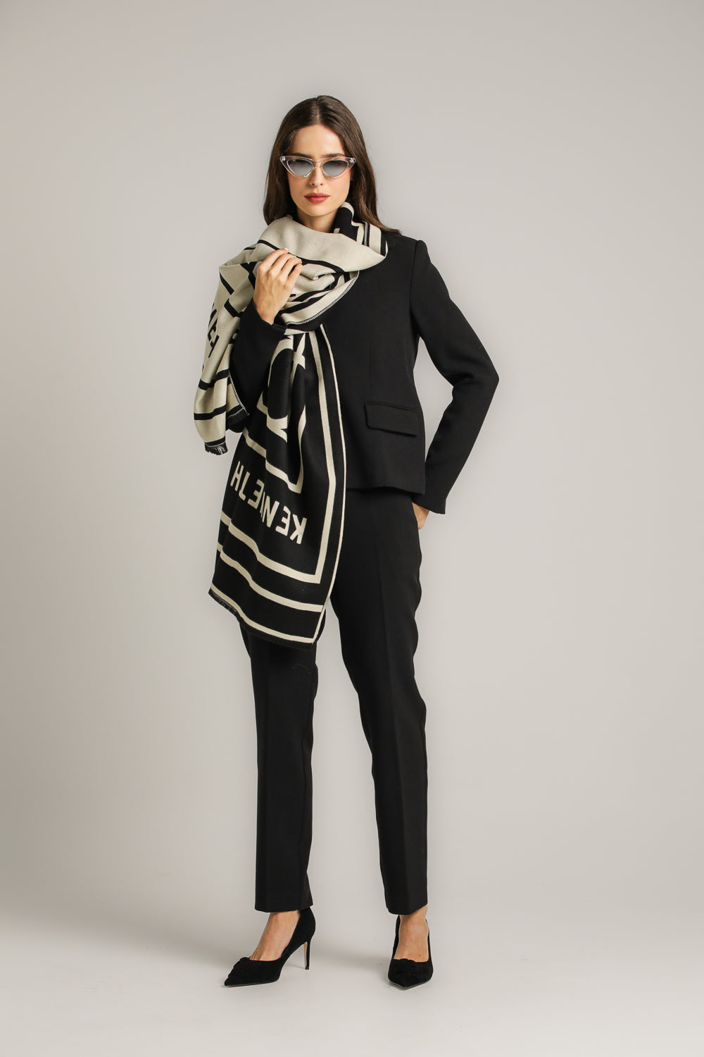 צעיף דו-צדדי ממותג לנשים | קנת קול 