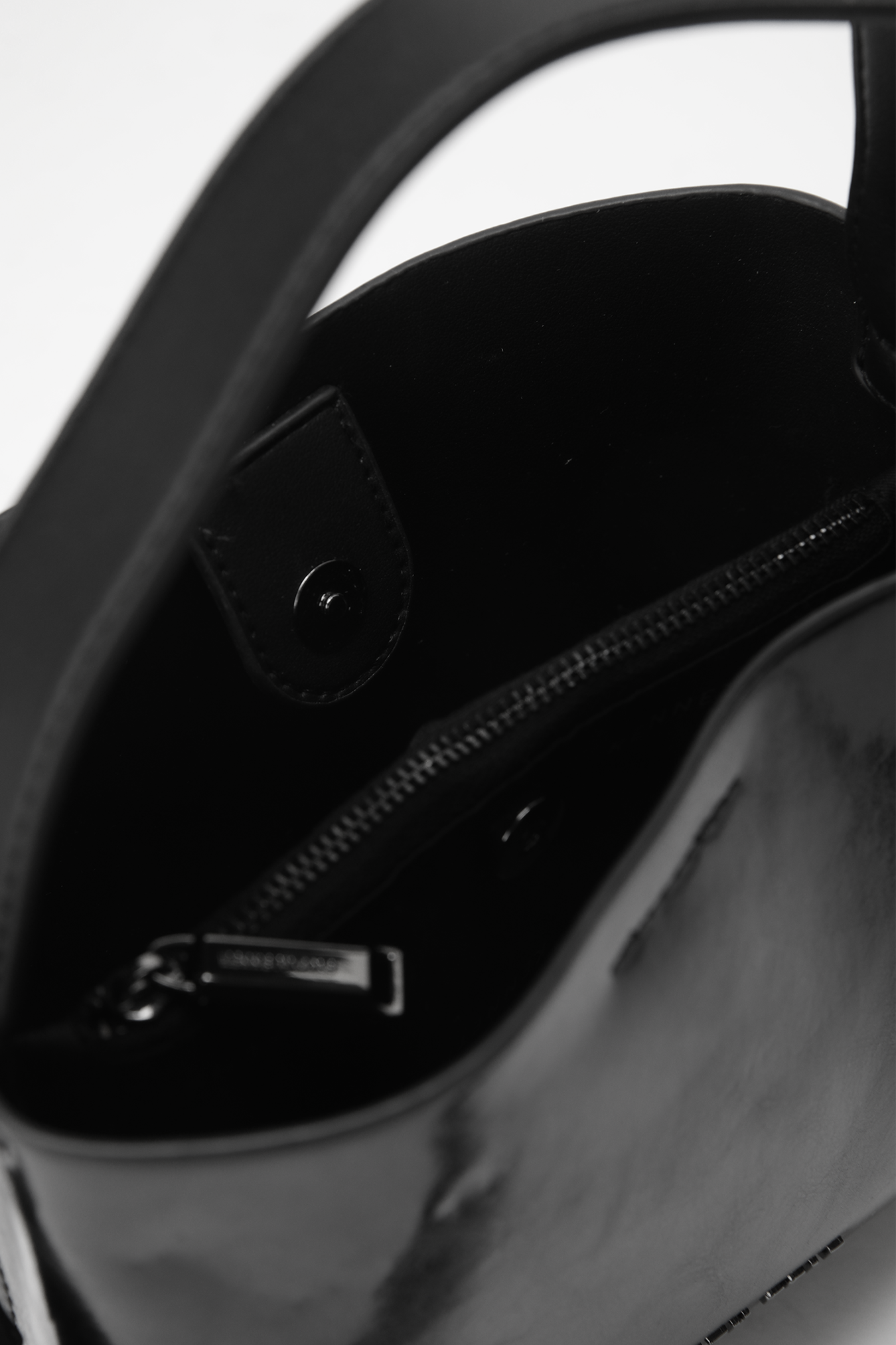 תיק צד שחור קלאסי | קנת קול