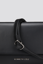 תיק צד אלגנטי עם רצועה מתכווננת | קנת קול 