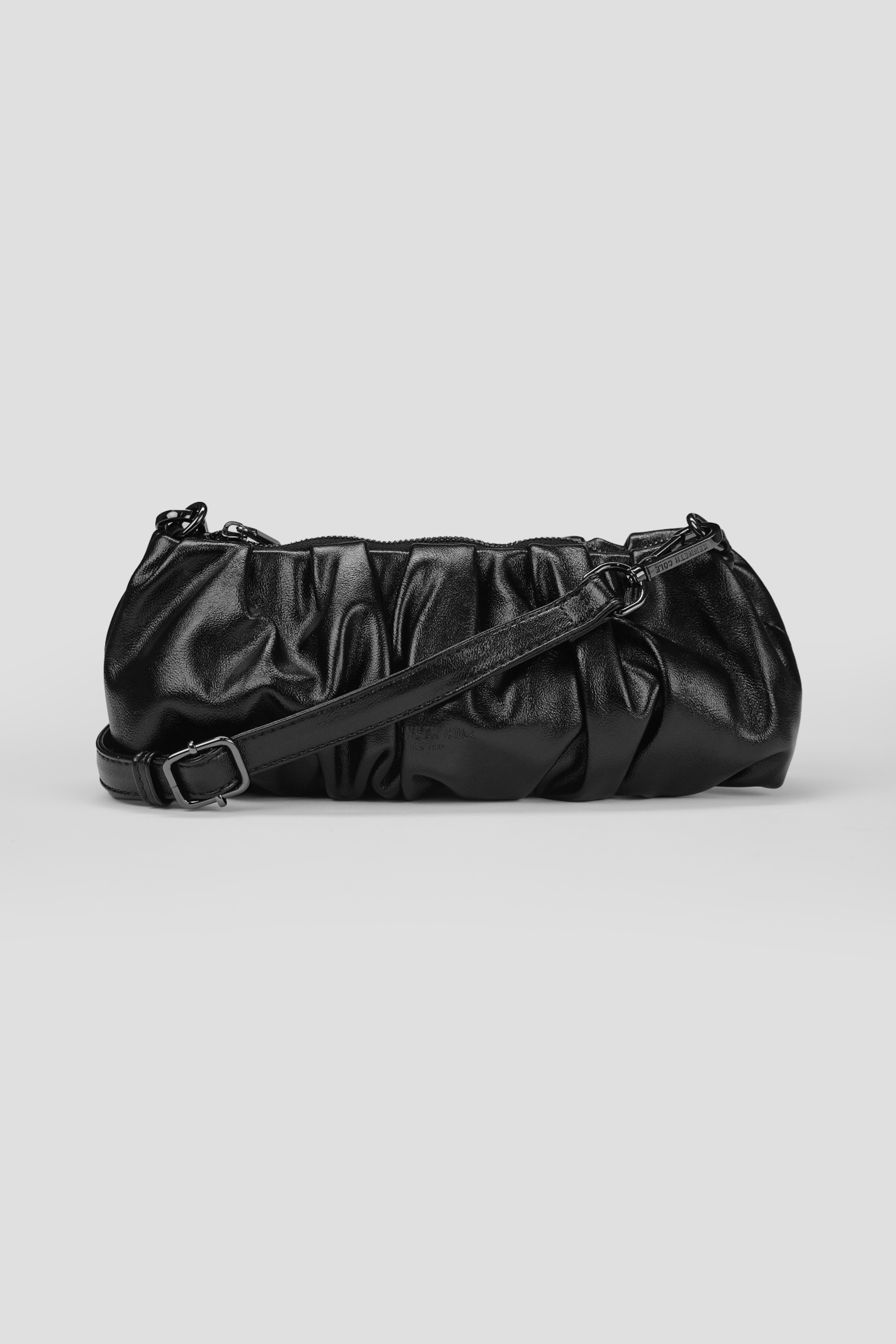 תיק צד אלגנטי בעיצוב כיווצים | קנת קול