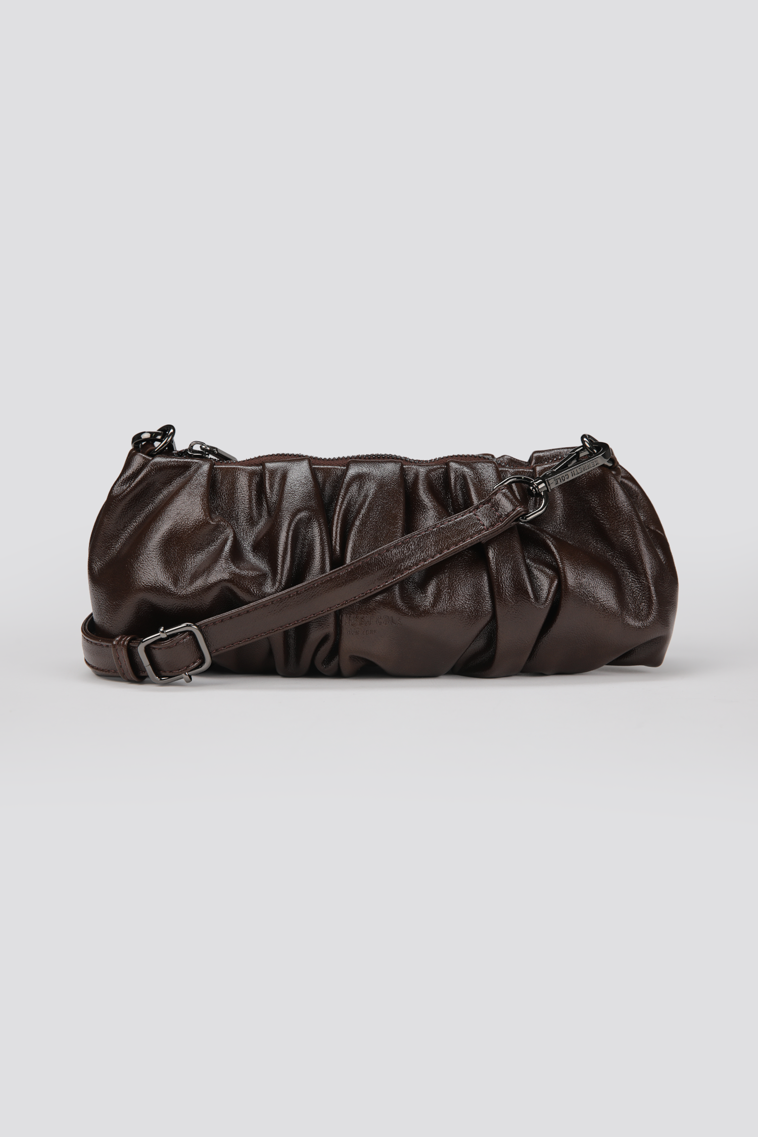 תיק צד אלגנטי בעיצוב כיווצים | קנת קול