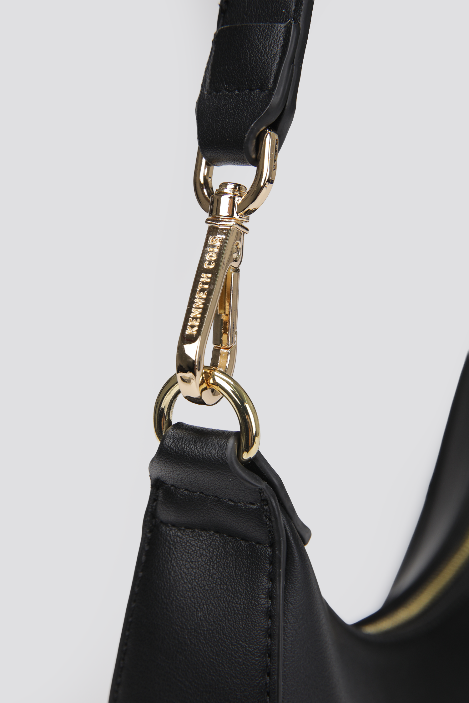 תיק צד בצורת חצי ירח | קנת קול 