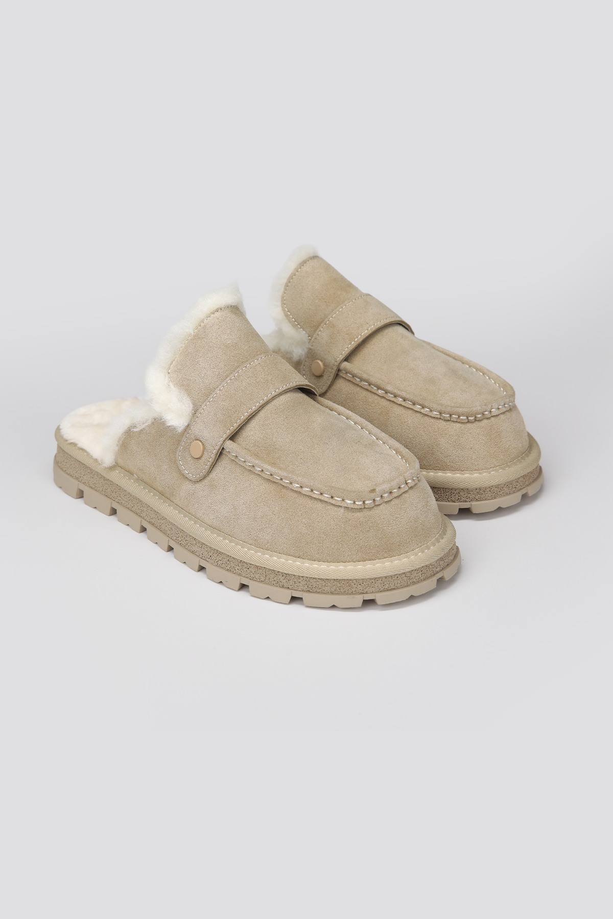 כפכפי מוקסין פרוותיים | קנת קול