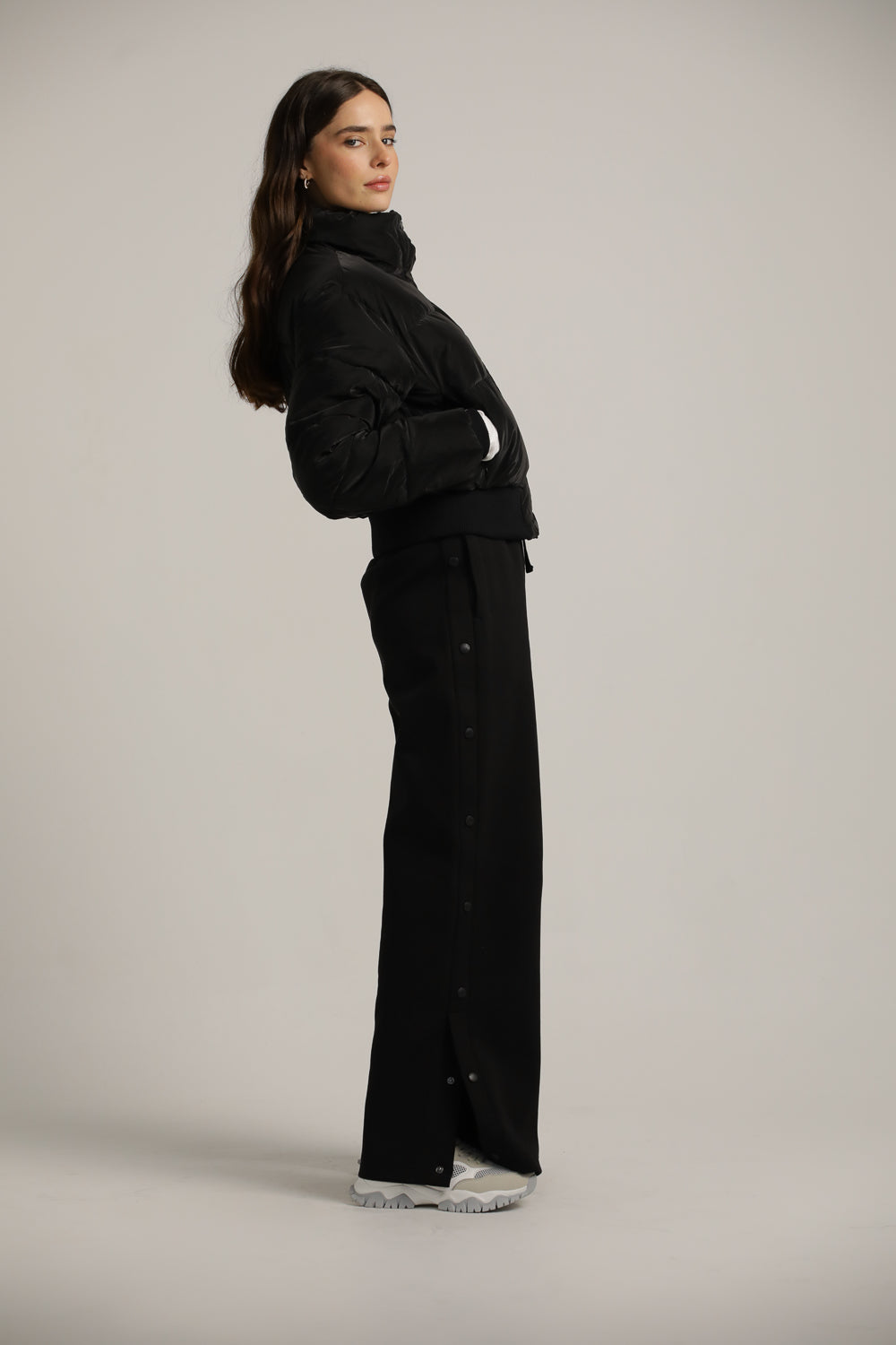 מעיל פוך קצר עם צווארון גבוה | קנת קול