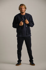 ג'קט בומבר צמרי עם לוגו רקום | קנת קול