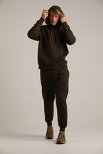 מכנסי טרנינג עם סיומת גומי | קנת קול