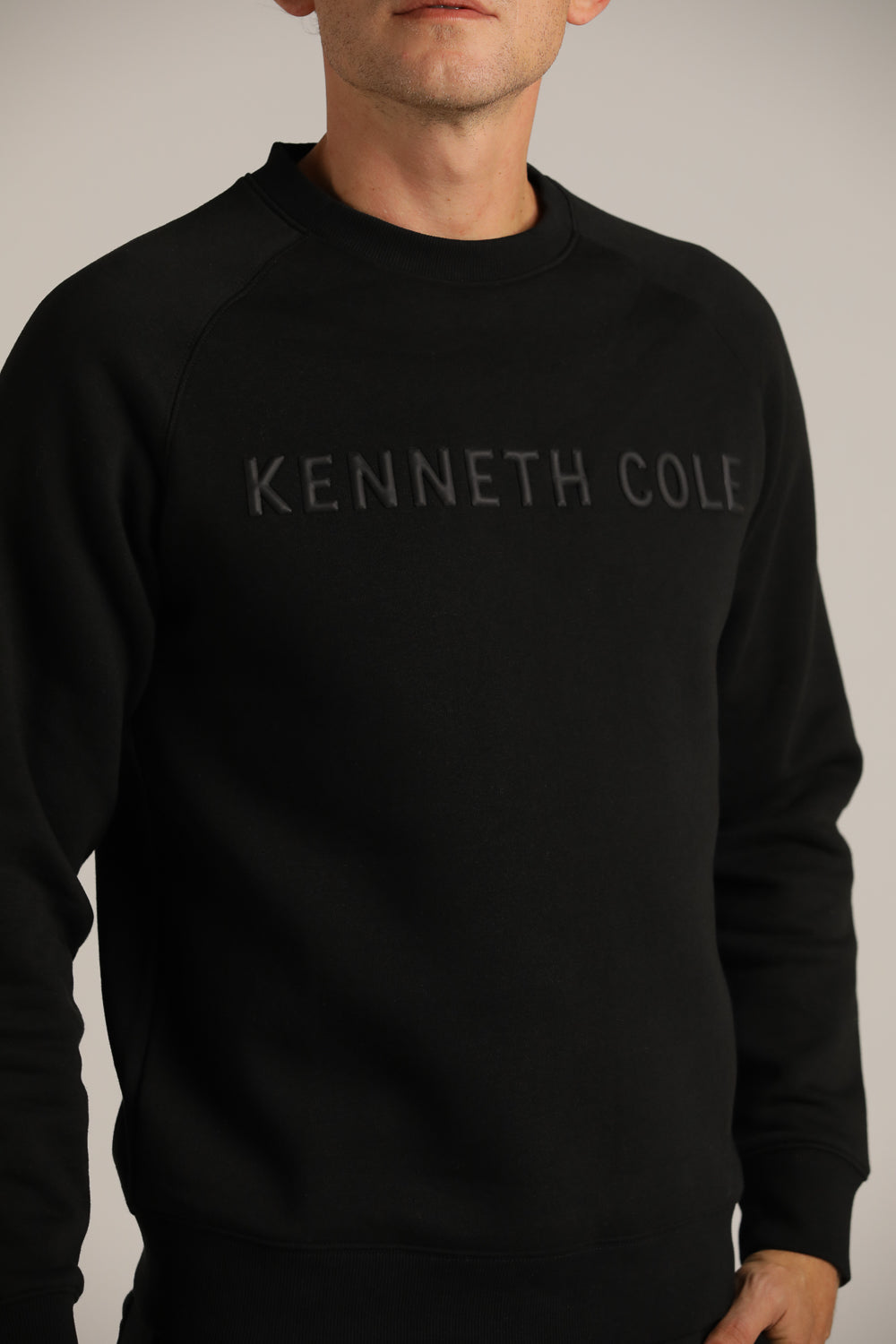 סווטשירט בגזרת רגלן עם לוגו | קנת קול