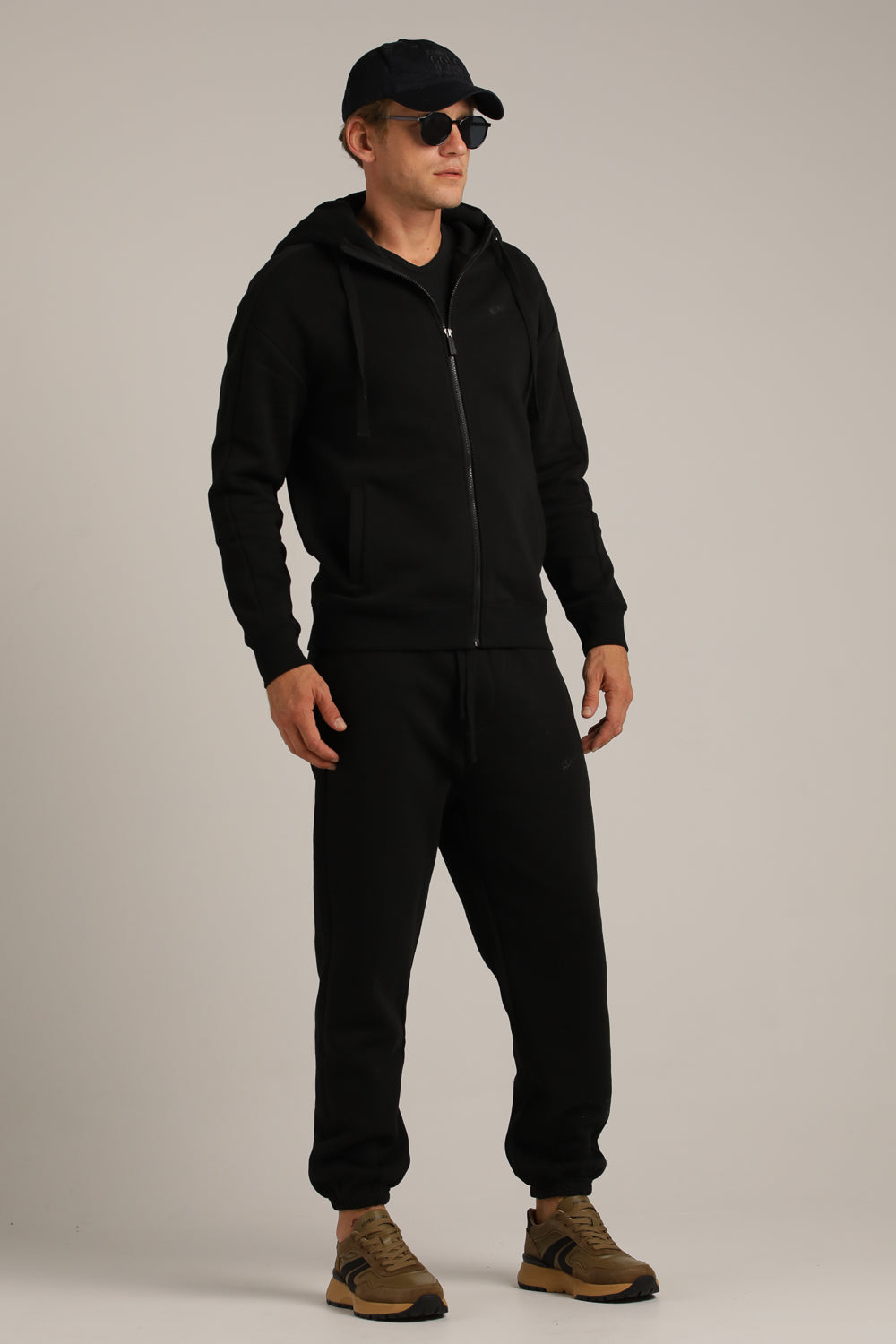 מכנסי טרנינג לגברים | קנת קול