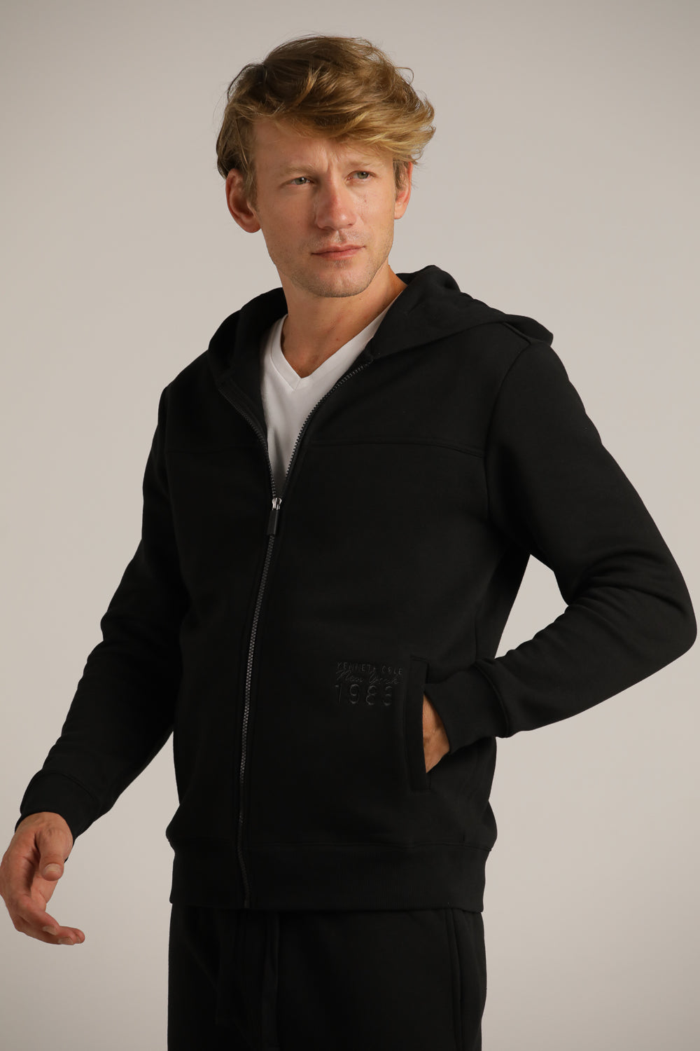 סווטשירט קפוצ'ון לגברים | קנת קול