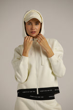 ג'קט עם סיומת גומי ממותגת | קנת קול