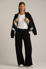 מכנסי טרנינג בגזרה רחבה | קנת קול