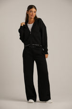 מכנסי טרנינג בגזרה רחבה | קנת קול