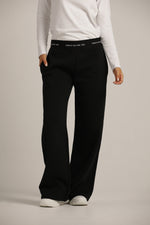 מכנסי טרנינג בגזרה רחבה | קנת קול