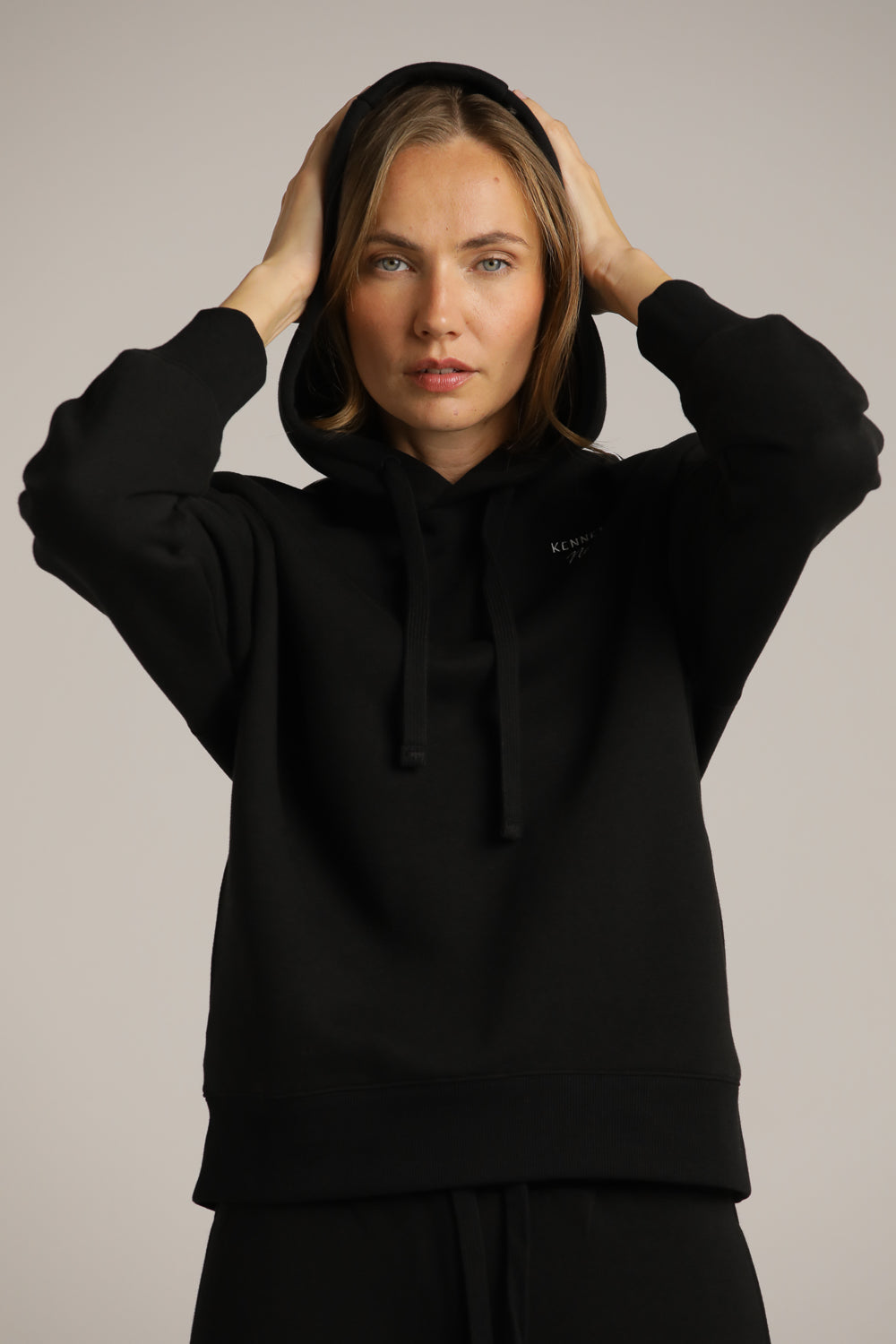 סווטשירט רגלן עם פסי צד | קנת קול