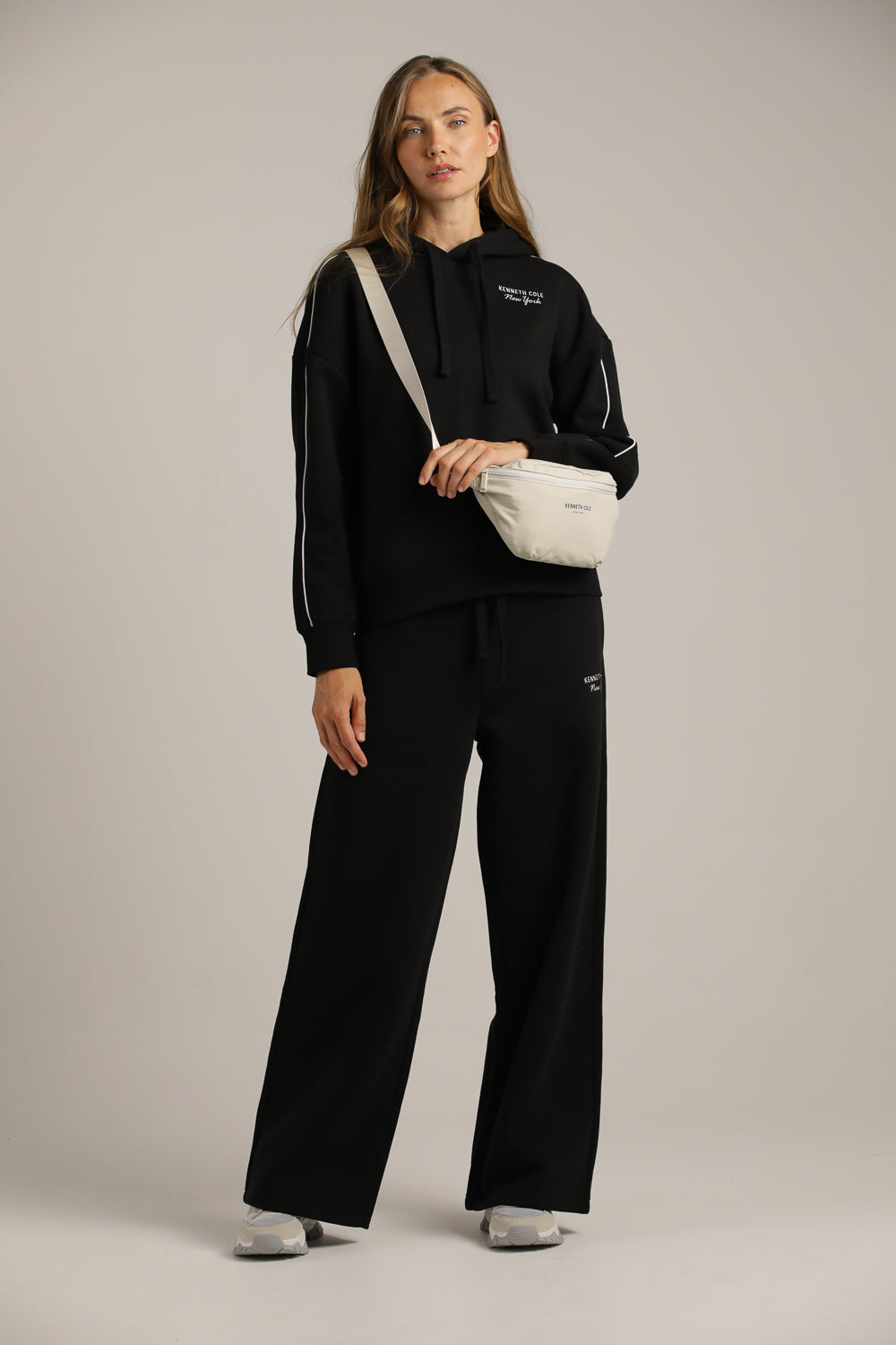 מכנסי טרנינג רחבים | קנת קול