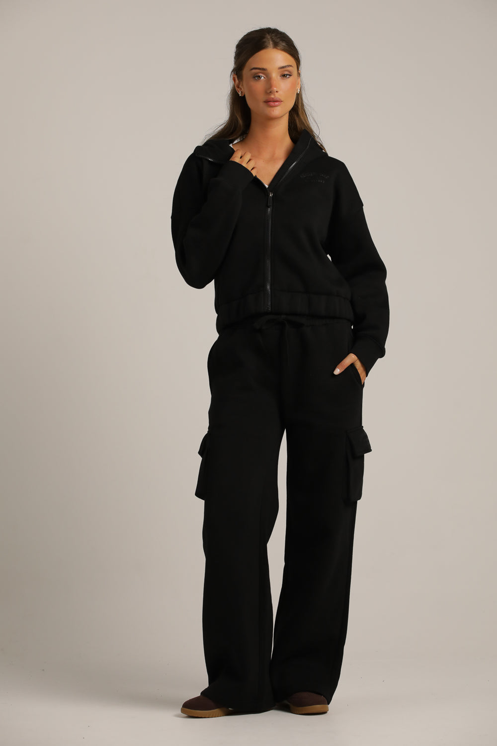 סווטשירט קפוצ'ון בגזרת קרופ | קנת קול