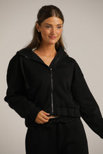 סווטשירט קפוצ'ון בגזרת קרופ | קנת קול