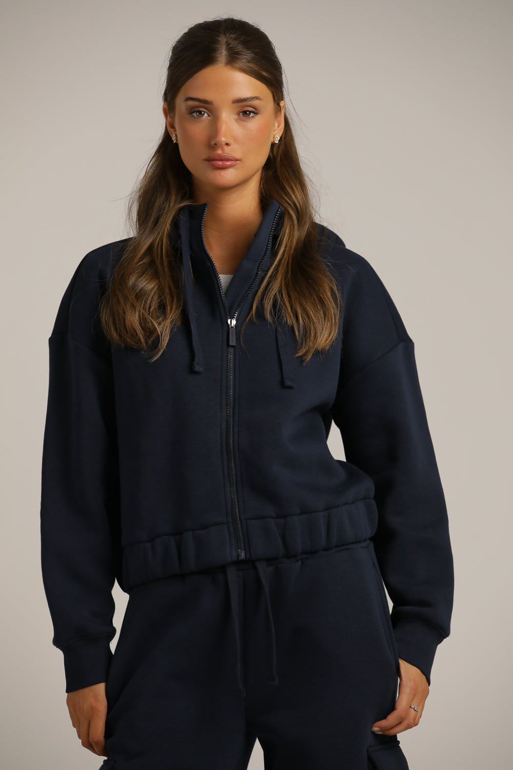 סווטשירט קפוצ'ון בגזרת קרופ | קנת קול