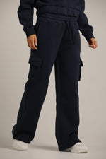 מכנסיים ארוכים עם כיסים בצדדים | קנת קול