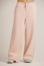 מכנסיים אורכים בגזרה רחבה | קנת קול