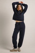 סווטשירט אוברסייז עם קפוצ'ון | קנת קול