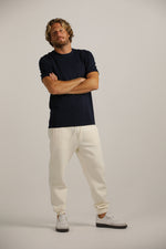 טישרט צווארון עגול עם לוגו | קנת קול